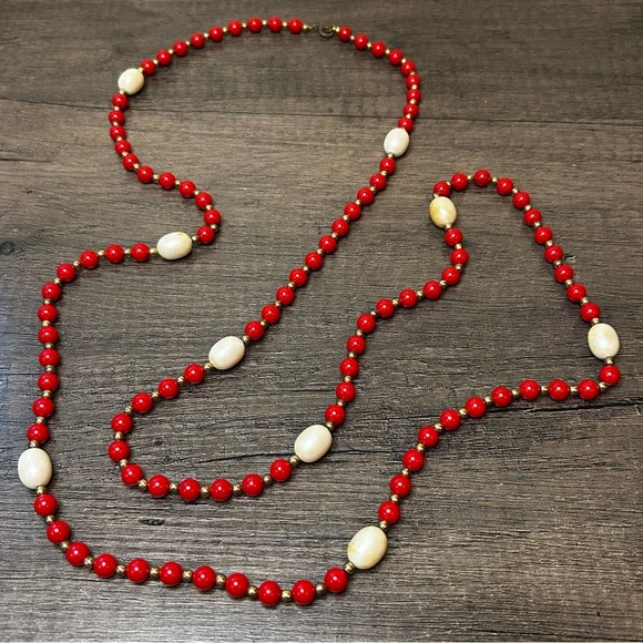 Vintage Vibrant Red Gold Tone and Cream Long Beaded Necklace - Picture 1 of 3